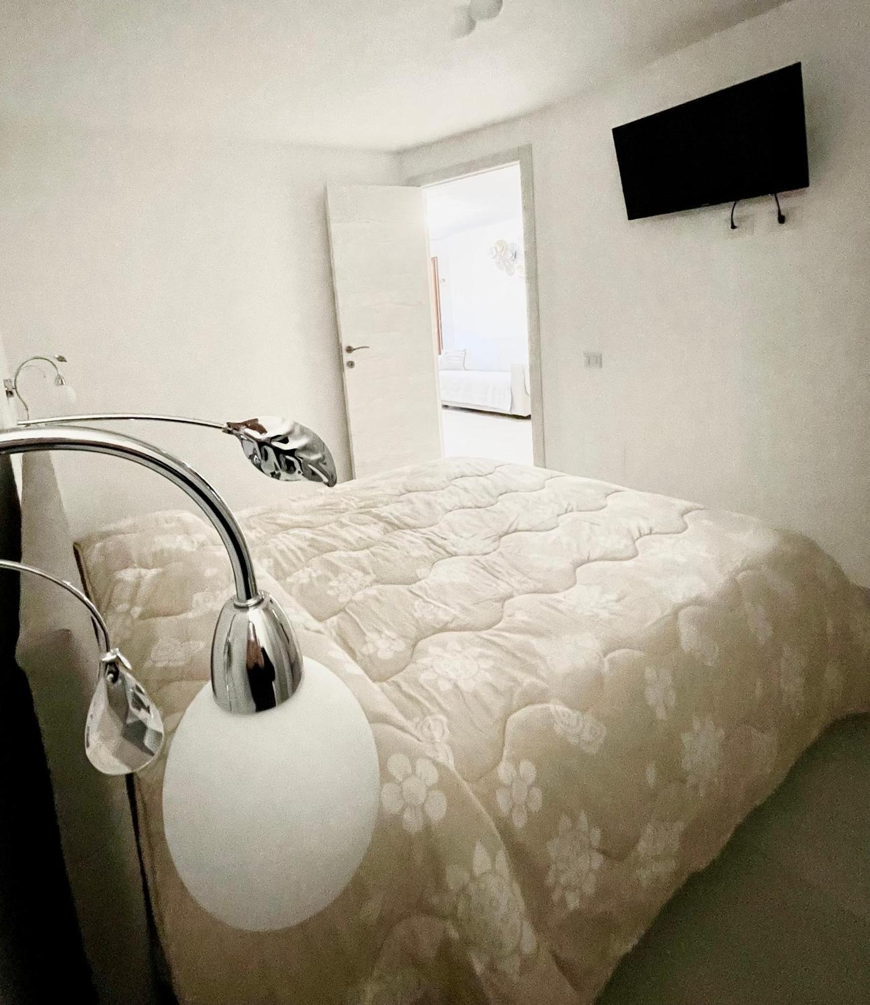 Appartamento Picasso Villasimius Exterior photo